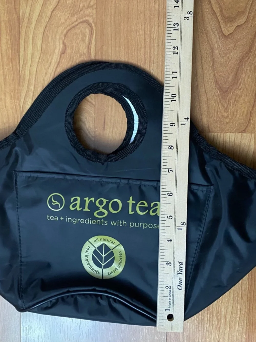 Argo Tea Cooler Bag with attached Bottle Opener (2)